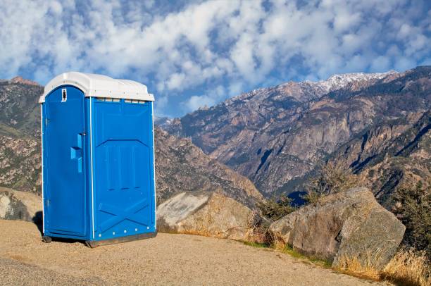 Portable Toilet Options We Offer in Acworth, GA